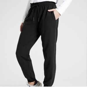 Athleta‎ Metropolis Jogger 12 Black High Rise $108